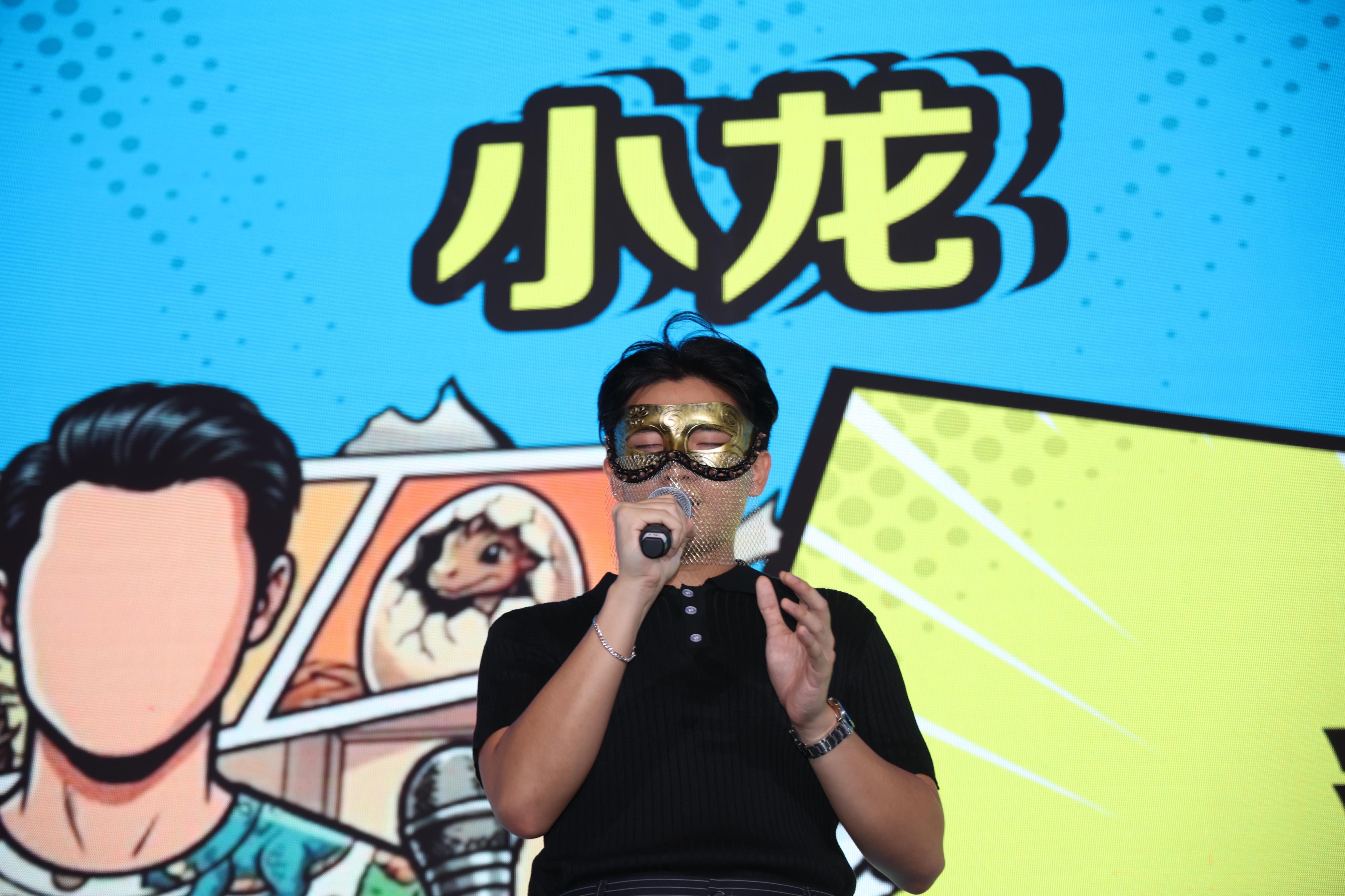 “小龙”徐延龙高人气摘下“广播歌王” 眼罩一揭掀高潮