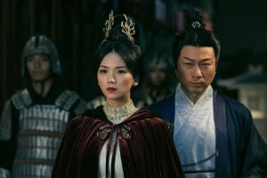 巅峰时曾拥过百影星 《逐玉》大卖也救不了华谊兄弟