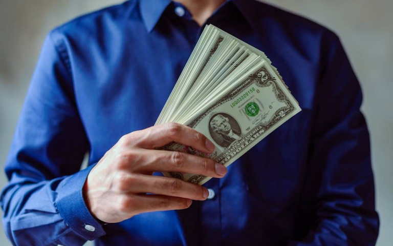 月底迎财神!水瓶座脑袋变黄金、狮子座惊喜进帐 3星座把握机会赚大钱