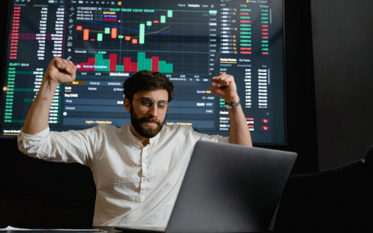 裁员竟是财神敲门!5星座「逆商超高」 被资遣直接翻身当老闆