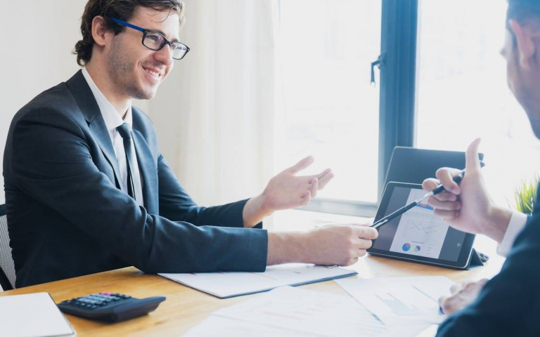 天蝎精準收割、摩羯布局长线 5星座天生是商战大师